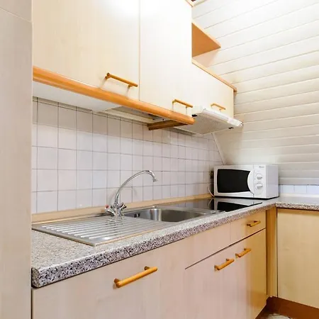 Apartment Marmolada - Canazei